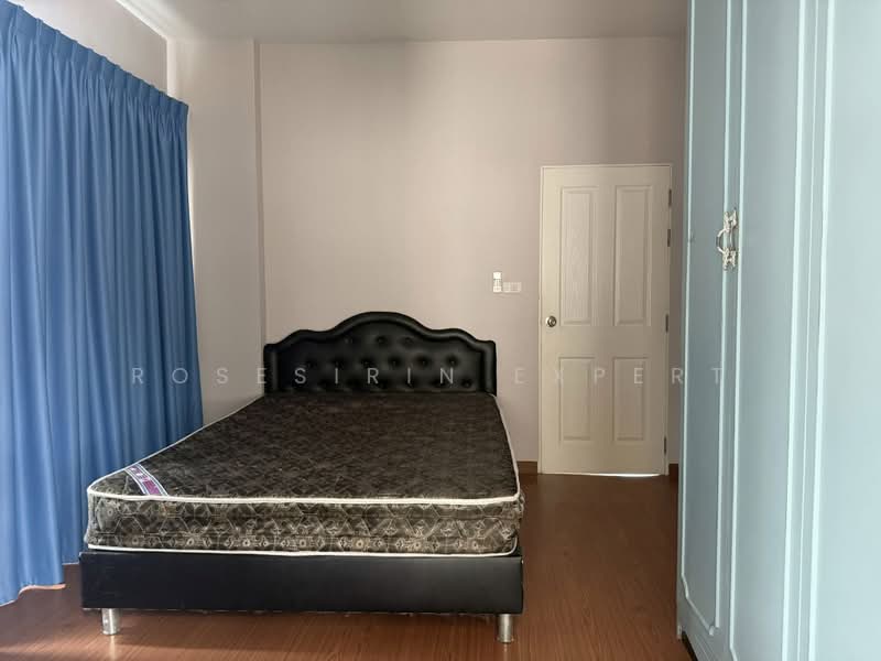 Perfect Place Ramkhamhaeng 164, Bangkok, Soi Ramkhamhaeng 164, Saphan Sung, Bangkok, 6 Bedrooms, 300 sqm, Single Detached House For Rent, by Rosesirin Expert, 500371535 - DDproperty.com