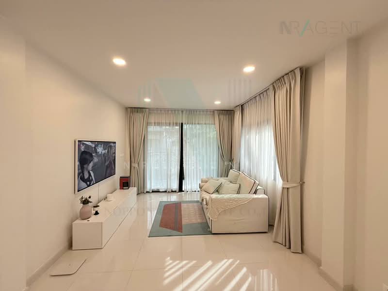Centro Bangna, Samut Prakan, 111 Soi 3, Bang Kaeo, Bang Plee, Samut Prakan, 3 Bedrooms, 164 sqm, Single Detached House For Sale, by NR AGENT, 500371537 - DDproperty.com