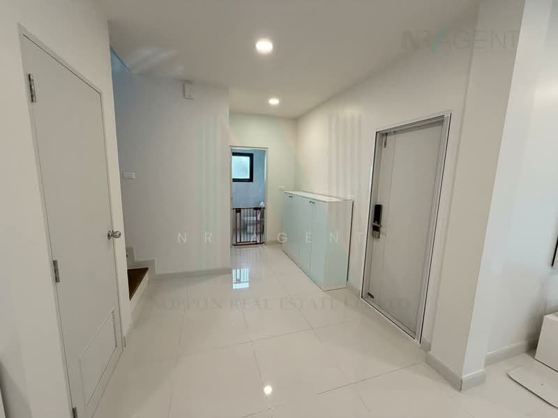 Centro Bangna, Samut Prakan, 111 Soi 3, Bang Kaeo, Bang Plee, Samut Prakan, 3 Bedrooms, 164 sqm, Single Detached House For Sale, by NR AGENT, 500371537 - DDproperty.com