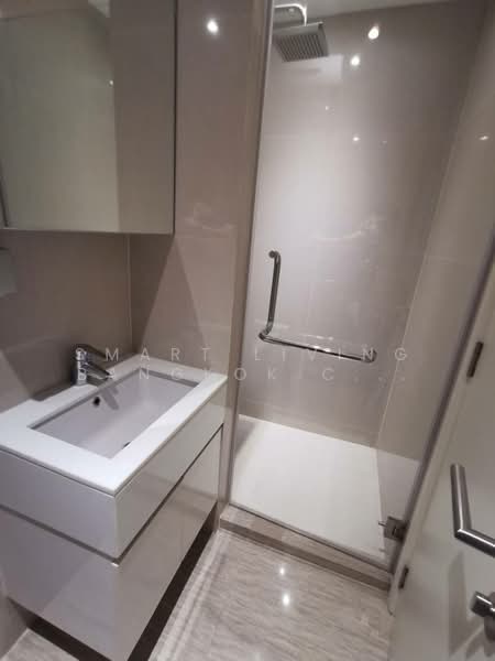 H Sukhumvit 43, Bangkok, 28 Sukhumvit 34 Road, Khlong Tan Nua, Watthana, Bangkok, 2 Bedrooms, 60 sqm, Condo For Sale, by Smart Living Bangkok Co.,Ltd., 500371544 - DDproperty.com