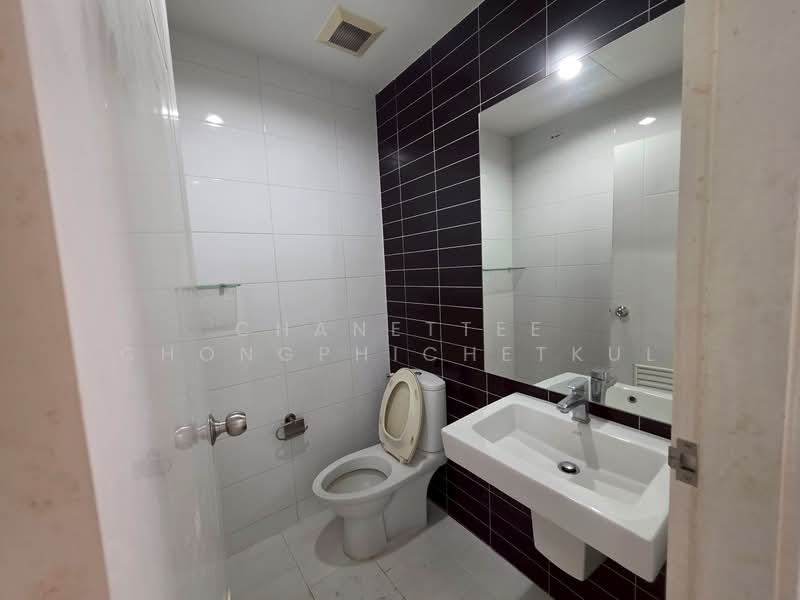 Sixnature Kalapaphruek, Bangkok, Kanlapaphruek Road, Bang Khae, Bangkok, 3 Bedrooms, 154 sqm, Townhouse For Sale, by Chanettee Chongphichetkul, 500371546 - DDproperty.com