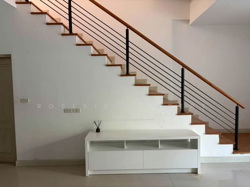Vista Park Ratchada-Ramindra, Bangkok, Ratchada-Ramintra Road, Ram Inthra, Khan Na Yao, Bangkok, 3 Bedrooms, 200 sqm, Townhouse For Rent, by Rosesirin Expert, 500371551 - DDproperty.com