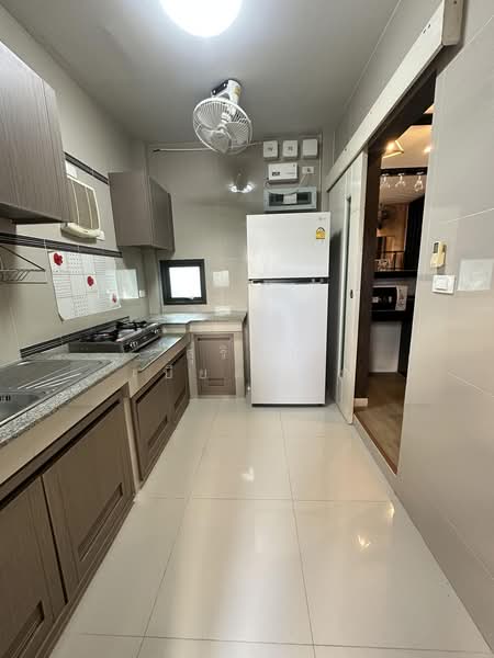 Burasiri Bueng Nong Kot, Khon Kaen, Rim Bueng Nong Kot Rd., Ban Pet, Muang Khon Kaen, Khon Kaen, 4 Bedrooms, 160 sqm, Single Detached House For Rent, by สุริยา เบียดนอก, 500371576 - DDproperty.com