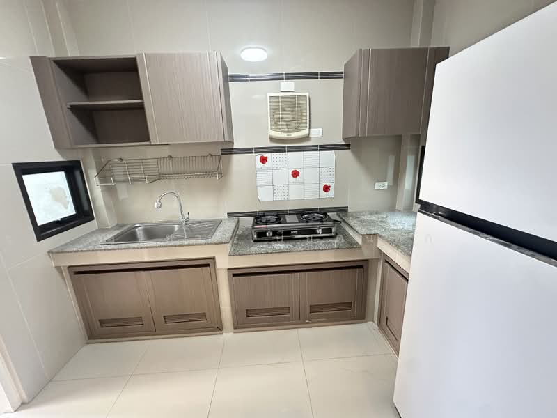 Burasiri Bueng Nong Kot, Khon Kaen, Rim Bueng Nong Kot Rd., Ban Pet, Muang Khon Kaen, Khon Kaen, 4 Bedrooms, 160 sqm, Single Detached House For Rent, by สุริยา เบียดนอก, 500371576 - DDproperty.com