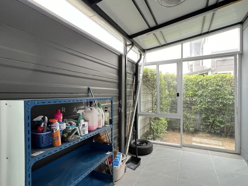 The City Pattanakarn, Bangkok, On Nut Road, Prawet, Bangkok, 4 Bedrooms, 225 sqm, Single Detached House For Rent, by Paphada Rattanaburi, 500371590 - DDproperty.com