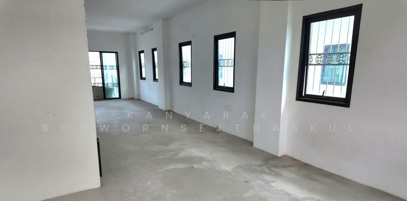 Chewa Biz Home Ekachai-Bangbon, Bangkok, Ekachai Rd., Bang Bon, Bangkok, , 860 sqm, Office Space For Sale, by Kanyarak Borwornsetthaskul, 500371608 - DDproperty.com