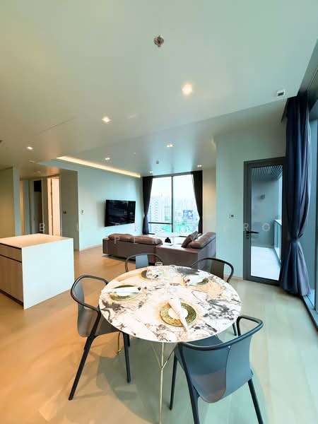 The Strand Thonglor, Bangkok, 36 Soi Sukhumvit 55, Khlong Tan Nua, Watthana, Bangkok, 2 Bedrooms, 107 sqm, Condo For Sale, by Blueprint.Property, 500371617 - DDproperty.com