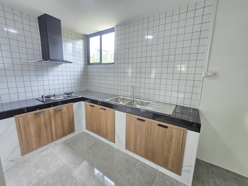 อภินคร2000 สายไหม81, Bangkok, สายไหม81, Sai Mai, Bangkok, 3 Bedrooms, 80 sqm, Townhouse For Sale, by นภัสศรณ์ วงศ์สินไทยกร (นันท์), 500371628 - DDproperty.com
