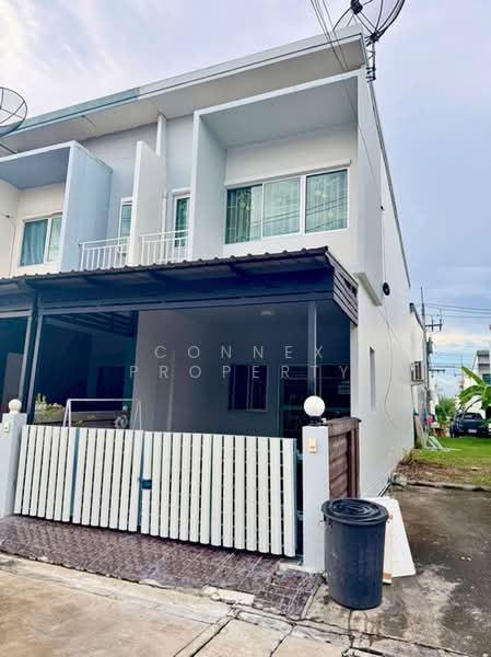 V Village 2, Pathum Thani, Erawan Road (along Khlong Song), Khlong Song, Khlong Luang, Pathum Thani, 2 Bedrooms, 66 sqm, Townhouse For Sale, by Connex Property, 500371629 - DDproperty.com