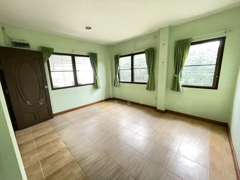 Pruksachat Ramkhamhaeng 118, Bangkok, Soi Ramkhamhaeng 118, Saphan Sung, Bangkok, 5 Bedrooms, 500 sqm, Single Detached House For Sale, by Tananchai Chaisrakaew, 500371655 - DDproperty.com