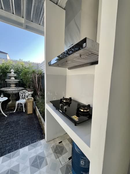 Indy Bangna-Ramkhamhaeng 2, Bangkok, Soi 7, Dok Mai, Prawet, Bangkok, 2 Bedrooms, 96 sqm, Townhouse For Rent, by Wallaya (Jang) Boonmee, 500371668 - DDproperty.com