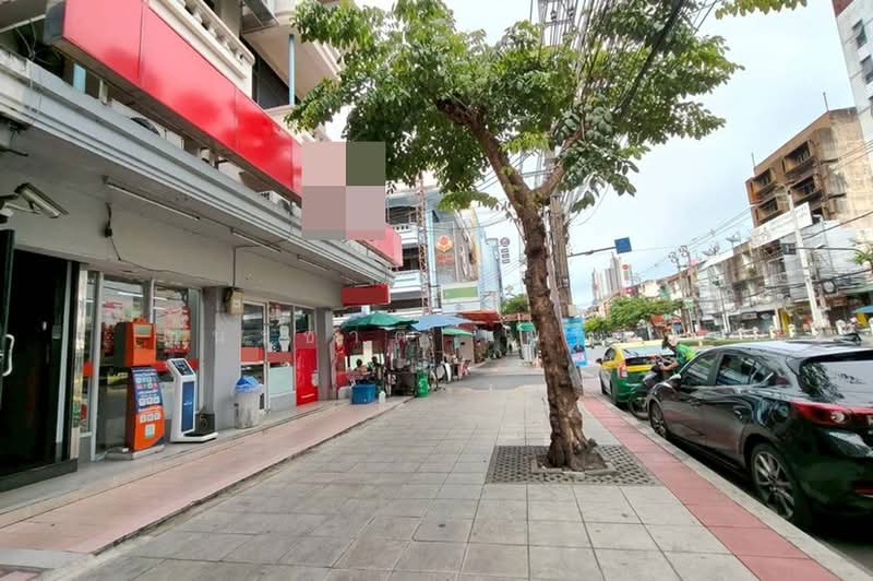 ซอยลาดหญ้า 1, กรุงเทพ, สมเด็จเจ้าพระยา, คลองสาน, กรุงเทพ, 130 ตร.ม., ตึกแถว-อาคารพาณิชย์ ให้เช่า, โดย ชนะชาติ นนท์ตา, 500371671 - DDproperty.com