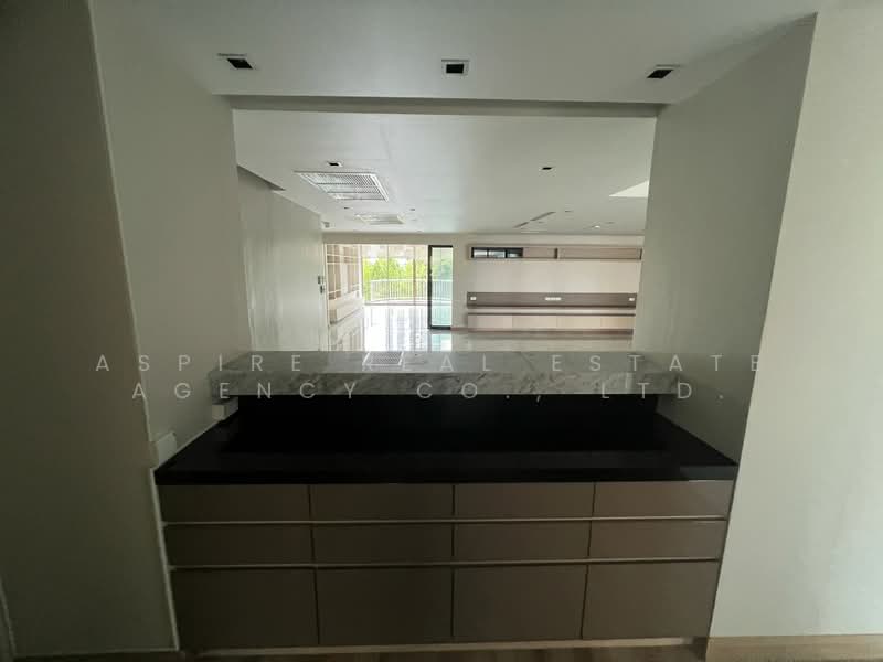 Chidlom Place, Bangkok, 6/2 Chit Lom Alley, Lumphini, Pathum Wan, Bangkok, 3 Bedrooms, 279 sqm, Condo For Rent, by Aspire Real Estate Agency Co., Ltd., 500371674 - DDproperty.com