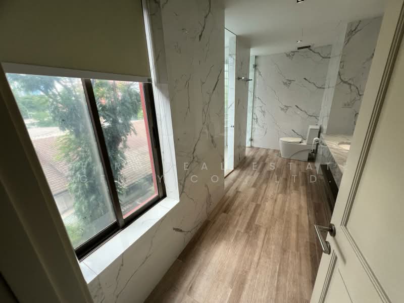 Chidlom Place, Bangkok, 6/2 Chit Lom Alley, Lumphini, Pathum Wan, Bangkok, 3 Bedrooms, 279 sqm, Condo For Rent, by Aspire Real Estate Agency Co., Ltd., 500371674 - DDproperty.com