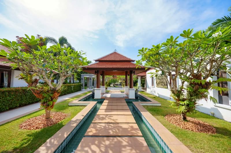 Ultra-Luxury Marina Estate for Sale in Boat Lagoon, Phuket | 8 Beds, 3,000 sqm, Phuket, Ko Kaeo, Muang Phuket, Phuket, 8 Bedrooms, 3,000 sqm, Villa For Sale, by Chutikarn In-On, 500371698 - DDproperty.com