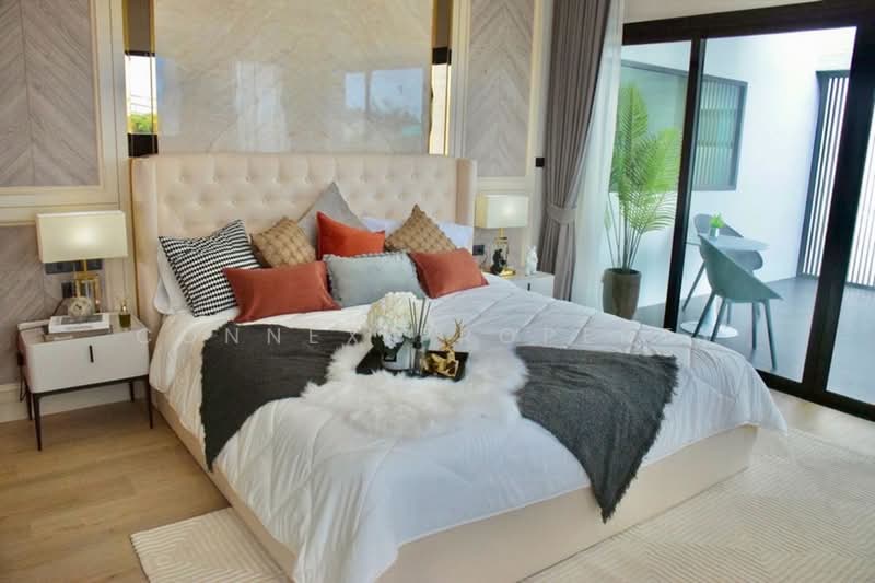 Thamber Private Pool Villa, Chon Buri (Pattaya), Huai Yai, Bang Lamung (Pattaya), Chon Buri (Pattaya), 5 Bedrooms, 425 sqm, Semi-Detached House (Twin House) For Sale, by Connex Property, 500371709 - DDproperty.com