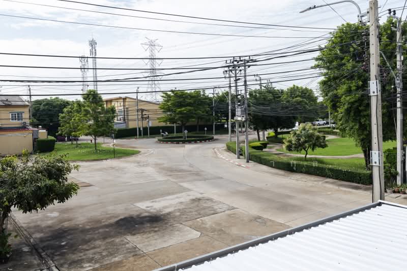 Golden Town Onnut-Pattanakarn, Bangkok, 199 Soi On Nut 65 Yeak 14, Prawet, Bangkok, 4 Bedrooms, 108 sqm, Townhouse For Sale, by Tharnavee Tharnasetthadakul, 500371712 - DDproperty.com