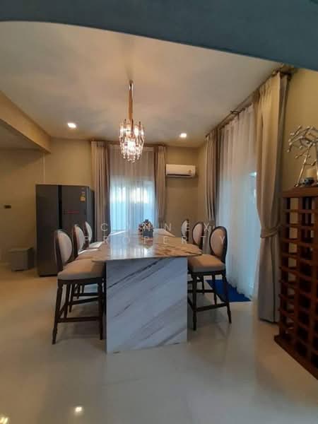 Silk Road Place, Chon Buri (Pattaya), Chaiyapruek 2 Road, Bang Lamung, Bang Lamung (Pattaya), Chon Buri (Pattaya), 3 Bedrooms, 452 sqm, Single Detached House For Sale, by Connex Property, 500371738 - DDproperty.com