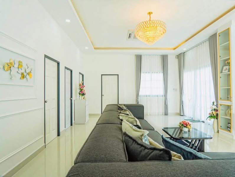 Rattanakorn Village 18, Chon Buri (Pattaya), Na Kloe, Bang Lamung (Pattaya), Chon Buri (Pattaya), 4 Bedrooms, 165 sqm, Villa For Sale, by Connex Property, 500371754 - DDproperty.com