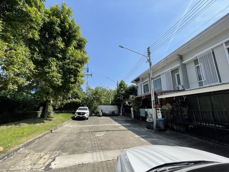 Pruksa Ville 91/1 Salaya (Soi.5/8), Nakhon Pathom, Soi Salaya 8/8, Salaya, Phuttha Mon Thon, Nakhon Pathom, 3 Bedrooms, 110 sqm, Townhouse For Sale, by Connex Property, 500371759 - DDproperty.com