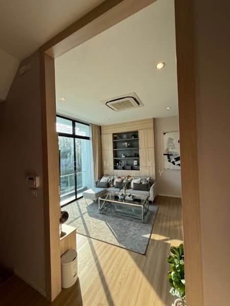 Nirvana Define Srinakarin-Rama 9, Bangkok, Srinakarin - Rom Klao Road, Saphan Sung, Bangkok, 3 Bedrooms, 230 sqm, Townhouse For Sale, by Connex Property, 500371786 - DDproperty.com