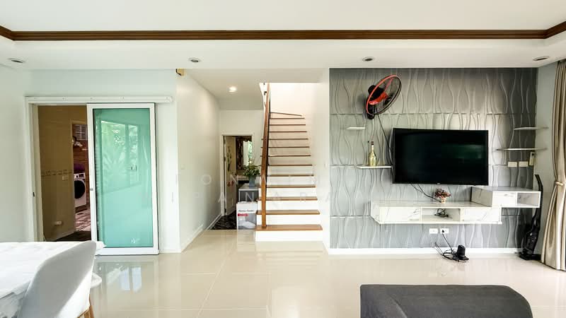 Pruksa Ville 73 Patthanakan, Bangkok, Soi Pattanakarn 38, Suan Luang, Bangkok, 3 Bedrooms, 160 sqm, Single Detached House For Rent, by Ponwimol Wipanarapai, 500371825 - DDproperty.com