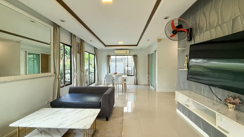 Pruksa Ville 73 Patthanakan, Bangkok, Soi Pattanakarn 38, Suan Luang, Bangkok, 3 Bedrooms, 160 sqm, Single Detached House For Rent, by Ponwimol Wipanarapai, 500371825 - DDproperty.com