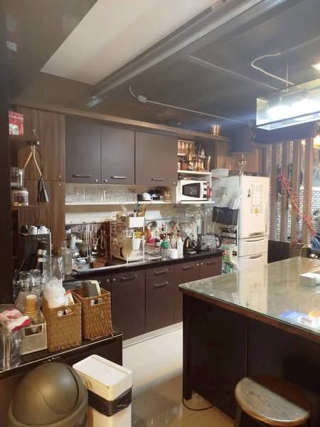 Commercial building 4-story in Chokchai 4, Lat Phrao, Near Lotus Wanghin, Bangkok, โชคชัย 4, Lat Phrao, Bangkok, , 224 sqm, Shophouse For Sale, by Sirithong Saetang, 500371841 - DDproperty.com