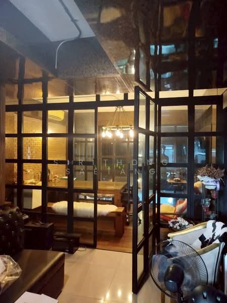 Commercial building 4-story in Chokchai 4, Lat Phrao, Near Lotus Wanghin, Bangkok, โชคชัย 4, Lat Phrao, Bangkok, , 224 sqm, Shophouse For Sale, by Sirithong Saetang, 500371841 - DDproperty.com