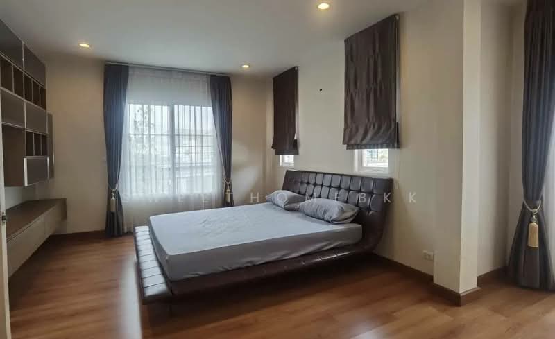 CASA GRAND Phetkasem Sai 1 : คาซ่า แกรนด์ เพชรเกษม สาย 1, กรุงเทพ, ถนน พุทธมณฑลสาย 1, บางด้วน, ภาษีเจริญ, กรุงเทพ, 300 ตร.ม., บ้านเดี่ยว ให้เช่า, โดย SweetHomeBKK, 500371845 - DDproperty.com