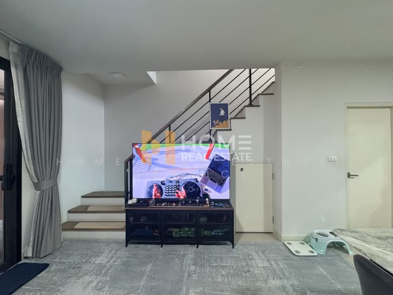 Baan Klang Muang Sukhumvit-Onnut, Bangkok, Soi On Nut 70/1, Prawet, Bangkok, 3 Bedrooms, 143 sqm, Townhouse For Sale, by HOME Real Estate Service, 500371854 - DDproperty.com
