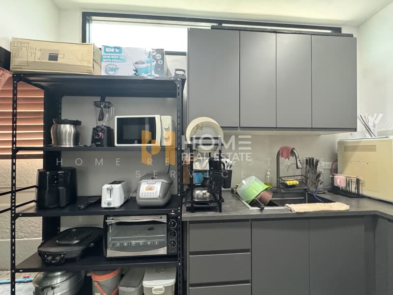 Baan Klang Muang Sukhumvit-Onnut, Bangkok, Soi On Nut 70/1, Prawet, Bangkok, 3 Bedrooms, 143 sqm, Townhouse For Sale, by HOME Real Estate Service, 500371854 - DDproperty.com