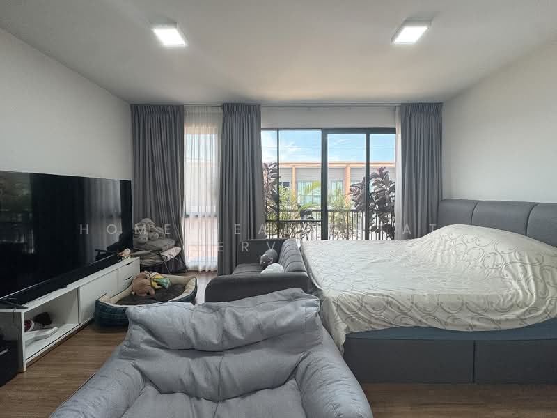 Baan Klang Muang Sukhumvit-Onnut, Bangkok, Soi On Nut 70/1, Prawet, Bangkok, 3 Bedrooms, 143 sqm, Townhouse For Sale, by HOME Real Estate Service, 500371854 - DDproperty.com