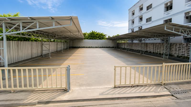 ขายอพาร์ทเม้นท์ พร้อมที่ดินจอดรถ ทำเลลาซาล, Bangkok, Bang Na Tai, Bang Na, Bangkok, , 832 sqm, Land For Sale, by Jariya, 500371861 - DDproperty.com
