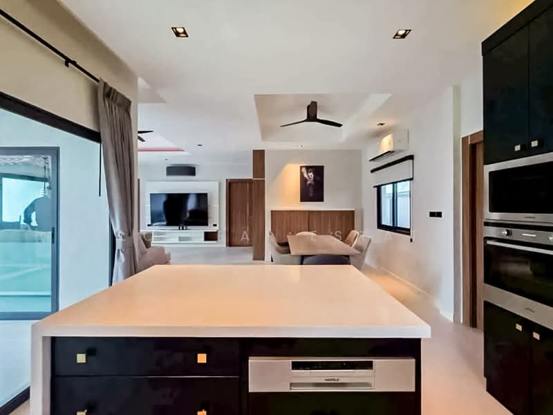 Luxury Pool Villa for Sale Huay Yai East Pattaya, Chon Buri (Pattaya), Huai Yai, Bang Lamung (Pattaya), Chon Buri (Pattaya), 3 Bedrooms, 200 sqm, Villa For Sale, by PLC real estate, 500371862 - DDproperty.com