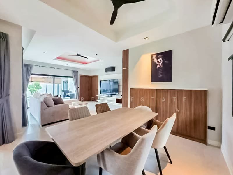 Luxury Pool Villa for Sale Huay Yai East Pattaya, Chon Buri (Pattaya), Huai Yai, Bang Lamung (Pattaya), Chon Buri (Pattaya), 3 Bedrooms, 200 sqm, Villa For Sale, by PLC real estate, 500371862 - DDproperty.com