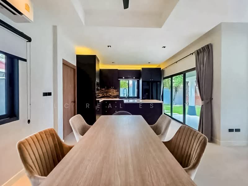 Luxury Pool Villa for Sale Huay Yai East Pattaya, Chon Buri (Pattaya), Huai Yai, Bang Lamung (Pattaya), Chon Buri (Pattaya), 3 Bedrooms, 200 sqm, Villa For Sale, by PLC real estate, 500371862 - DDproperty.com