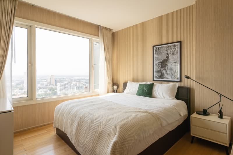 Siri At Sukhumvit, Bangkok, 902 Sukhumvit Road, Phra Kanong, Khlong Toei, Bangkok, 2 Bedrooms, 70 sqm, Condo For Sale, by CS Poon, 500371864 - DDproperty.com