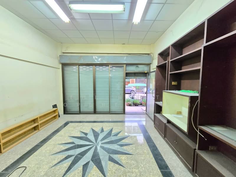 อาคารพาณิชย์พระปฐมเจดีย์ นครปฐม, Nakhon Pathom, Phra Prathom Chedi, Muang Nakhon Pathom, Nakhon Pathom, , 100 sqm, Shophouse For Sale, by The Best Property เพ้นท์, 500371869 - DDproperty.com