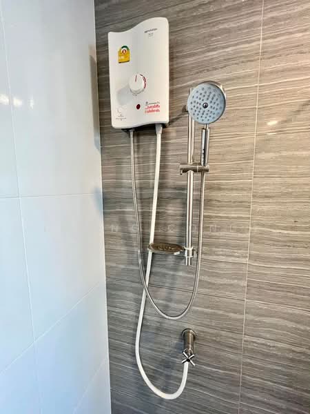 KnightsBridge Phaholyothin Interchange, Bangkok, Phahonyothin Road, Anusaowari, Bang Khen, Bangkok, 1 Bedroom, 30 sqm, Condo For Rent, by Living Condo, 500371870 - DDproperty.com