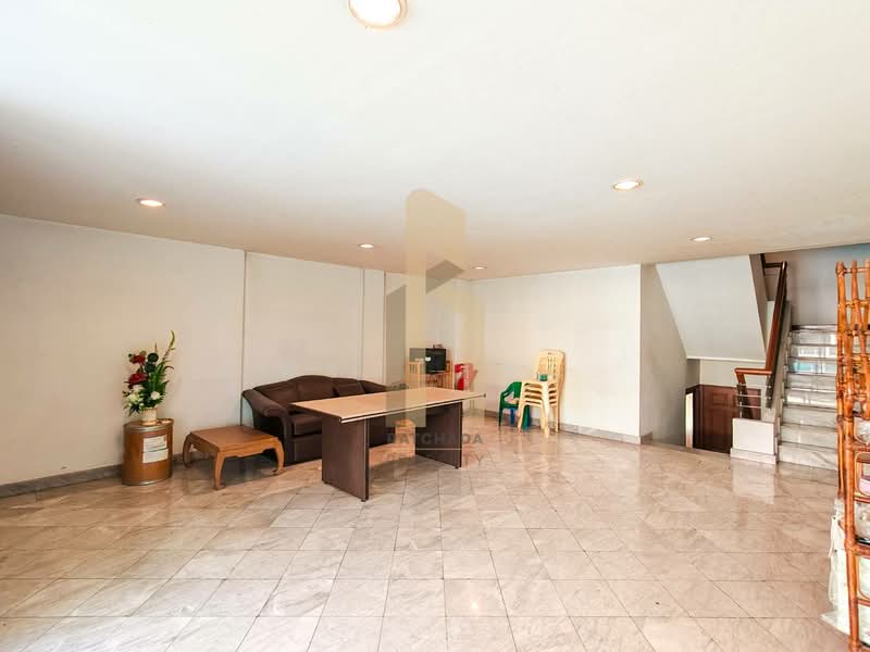 Greenery Place, Bangkok, 26 Soi Sukhumvit 61, Khlong Tan Nua, Watthana, Bangkok, 5 Bedrooms, 25 sqm, Apartment For Sale, by มาลี สุธน, 500371890 - DDproperty.com