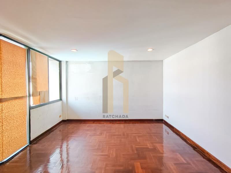 Greenery Place, Bangkok, 26 Soi Sukhumvit 61, Khlong Tan Nua, Watthana, Bangkok, 5 Bedrooms, 25 sqm, Apartment For Sale, by มาลี สุธน, 500371890 - DDproperty.com