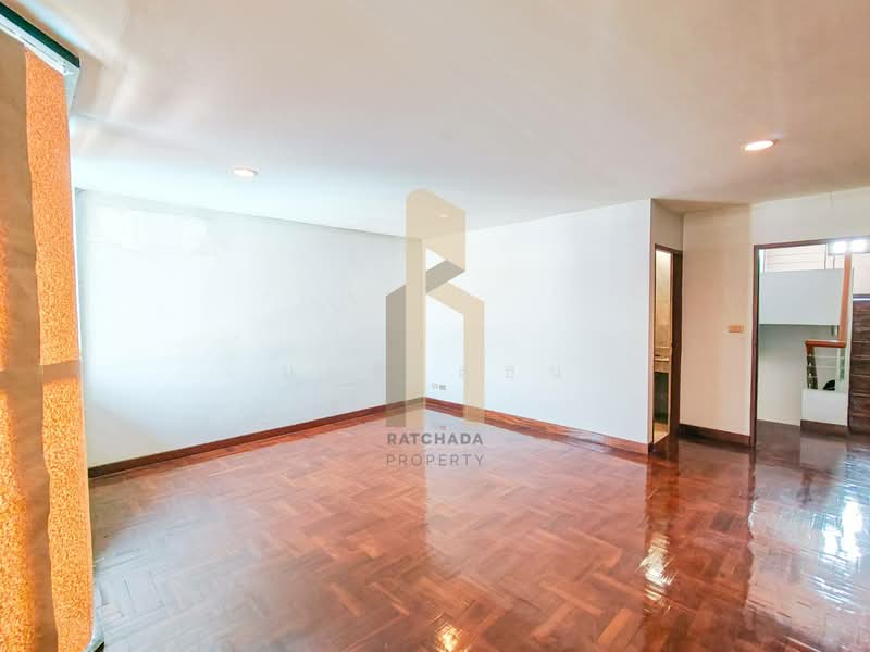 Greenery Place, Bangkok, 26 Soi Sukhumvit 61, Khlong Tan Nua, Watthana, Bangkok, 5 Bedrooms, 25 sqm, Apartment For Sale, by มาลี สุธน, 500371890 - DDproperty.com