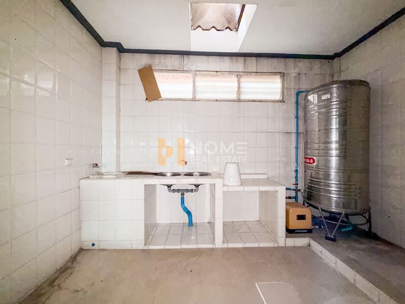 Prinyaluck Light Wongwan - Sathorn, Bangkok, Bang Khae, Bangkok, 4 Bedrooms, 150 sqm, Townhouse For Sale, by HOME Real Estate Service, 500371891 - DDproperty.com