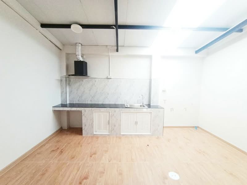 การเคหะบ้านโพธิ์ ฉะเชิงเทรา, Chachoengsao, Lat Khwang, Ban Pho, Chachoengsao, 1 Bedroom, 100 sqm, Townhouse For Sale, by The Best Property ตา, 500371907 - DDproperty.com