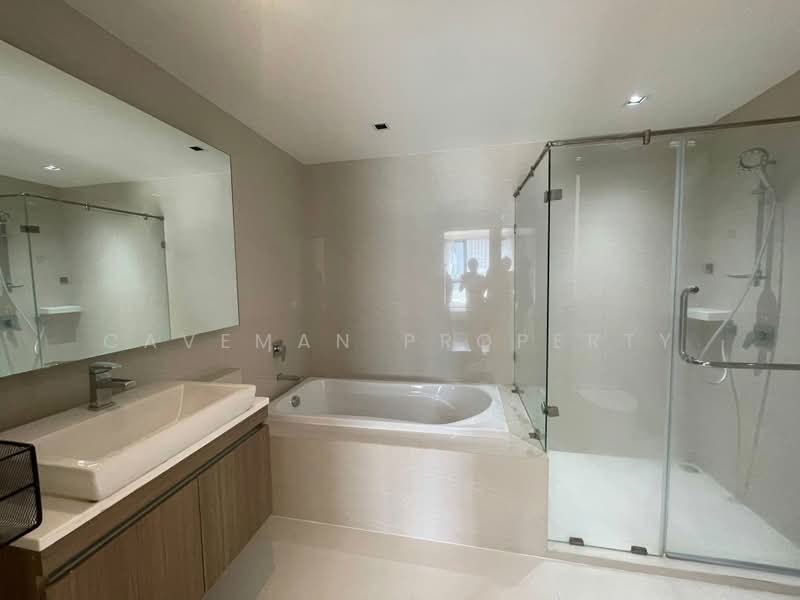 Vtara Sukhumvit 36, Bangkok, 118 Soi Saen Sabai, Phra Kanong, Khlong Toei, Bangkok, 2 Bedrooms, 60 sqm, Condo For Rent, by caveman property, 500371938 - DDproperty.com