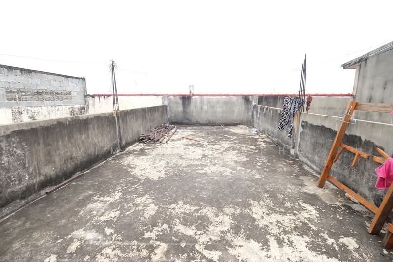 ตึกแถว 3.5 ชั้น ตรงข้ามบิ๊กซี ปทุมธานี, Pathum Thani, Ban Zhang, Muang Pathum Thani, Pathum Thani, , 200 sqm, Shophouse For Sale, by Vimon Boodpha, 500371947 - DDproperty.com