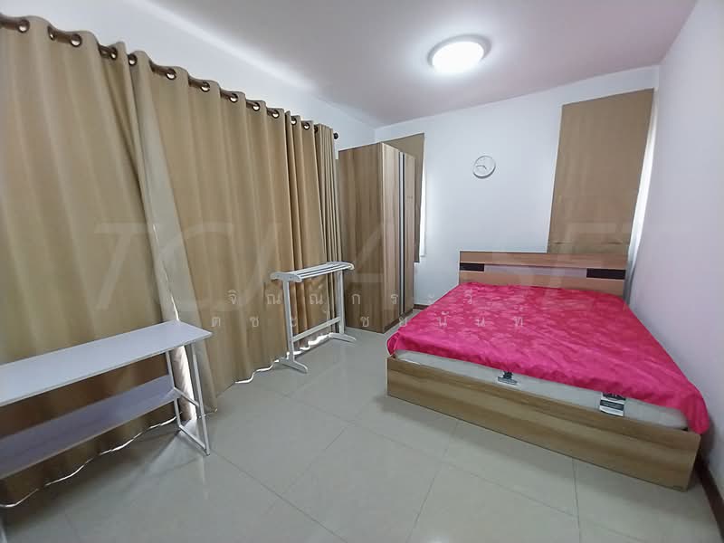 Floraville Srinakarin-Theparak, Samut Prakan, Srinakarin Road, Bang Mueng, Muang Samut Prakarn, Samut Prakan, 3 Bedrooms, 200 sqm, Townhouse For Sale, by จิณณ์กระวี เตชะไชยนันท์, 500371969 - DDproperty.com