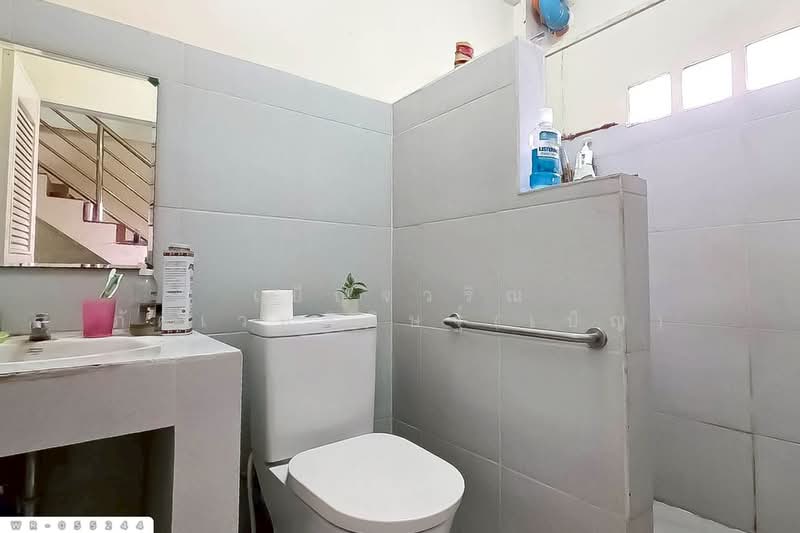 อาคารพาณิชย์ ซ.สีหบุรานุกิจ 4 มีนบุรี ใกล้ MRT สถานีมีนบุรี WR-055244, กรุงเทพ, มีนบุรี, กรุงเทพ, 200 ตร.ม., ตึกแถว-อาคารพาณิชย์ ขาย, โดย เบ็ญจวริณ ภัคเวทพิสิษฐ์(เบ็ญ), 500371986 - DDproperty.com