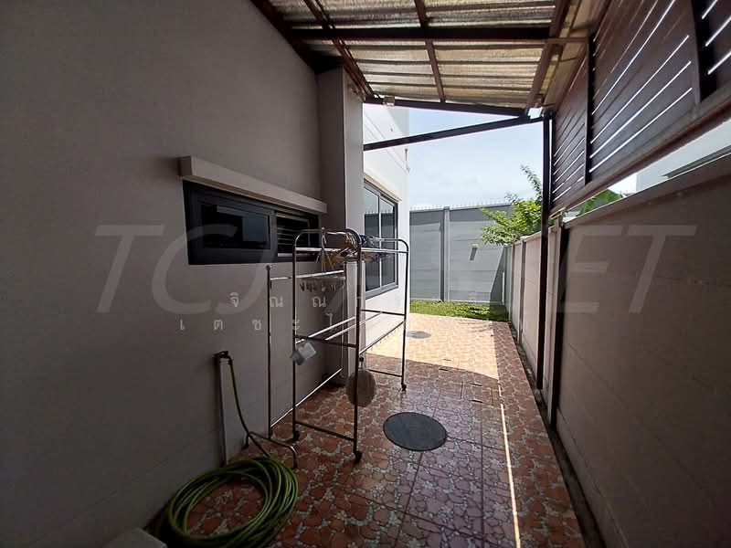 Britania Srinakarin, Samut Prakan, Namdang-Bangplee Road, Bang Kaeo, Bang Plee, Samut Prakan, 3 Bedrooms, 220 sqm, Single Detached House For Sale, by จิณณ์กระวี เตชะไชยนันท์, 500371987 - DDproperty.com